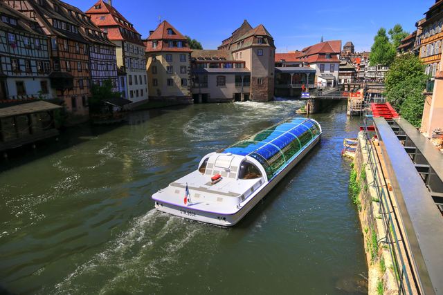 Sortir à Strasbourg : le guide des soirées et lieux tendance Sortir à Strasbourg : le guide des soirées et lieux tendance